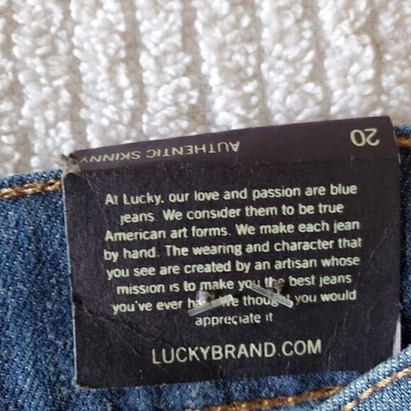 Boy's Lucky Brand Skinny Jeans - Picture 11 of 15